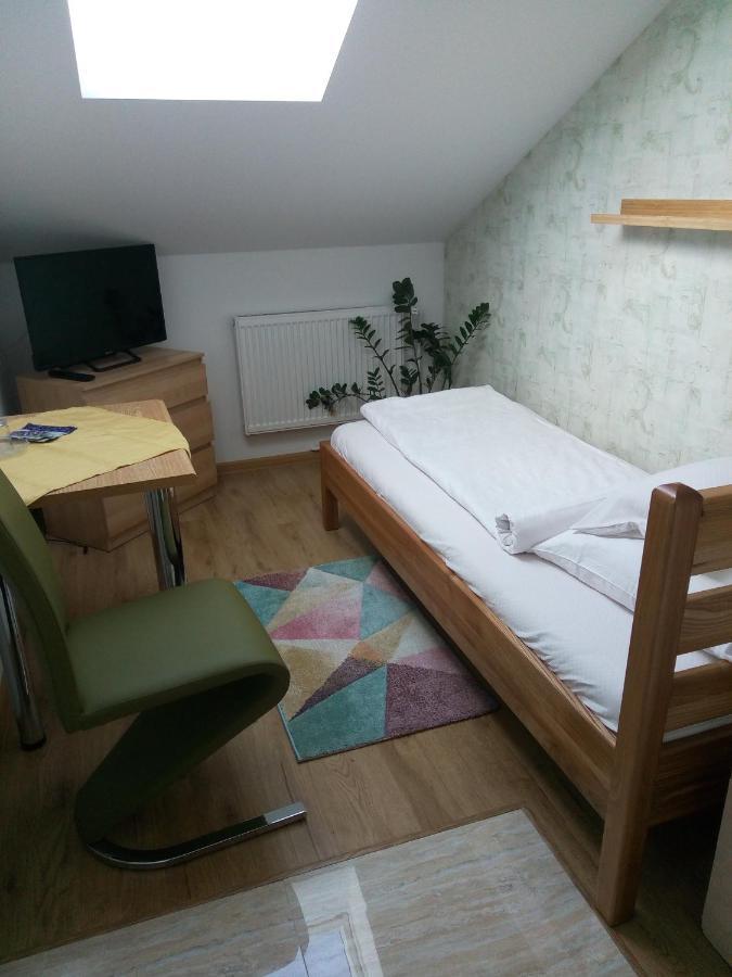 Homestay Strozowka Gorlice Eksteriør billede