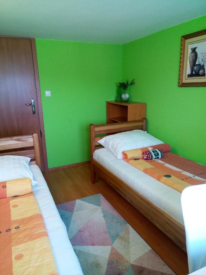 Homestay Strozowka Gorlice Eksteriør billede