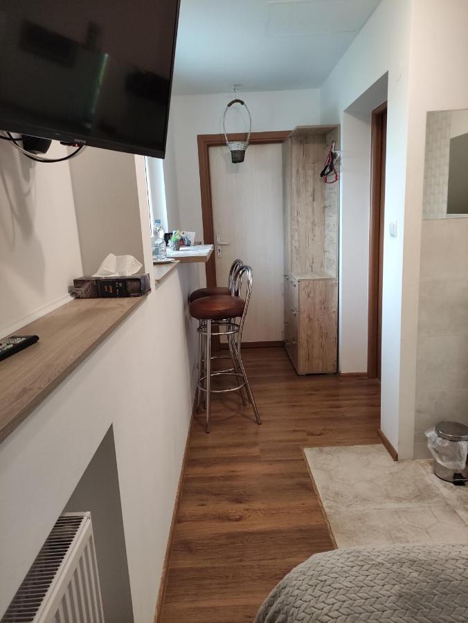 Homestay Strozowka Gorlice Eksteriør billede